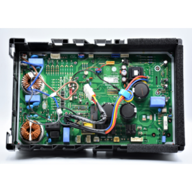 Placa electrónica unidad exterior LG modelo UU48W U32 ( AUUW486D2 )